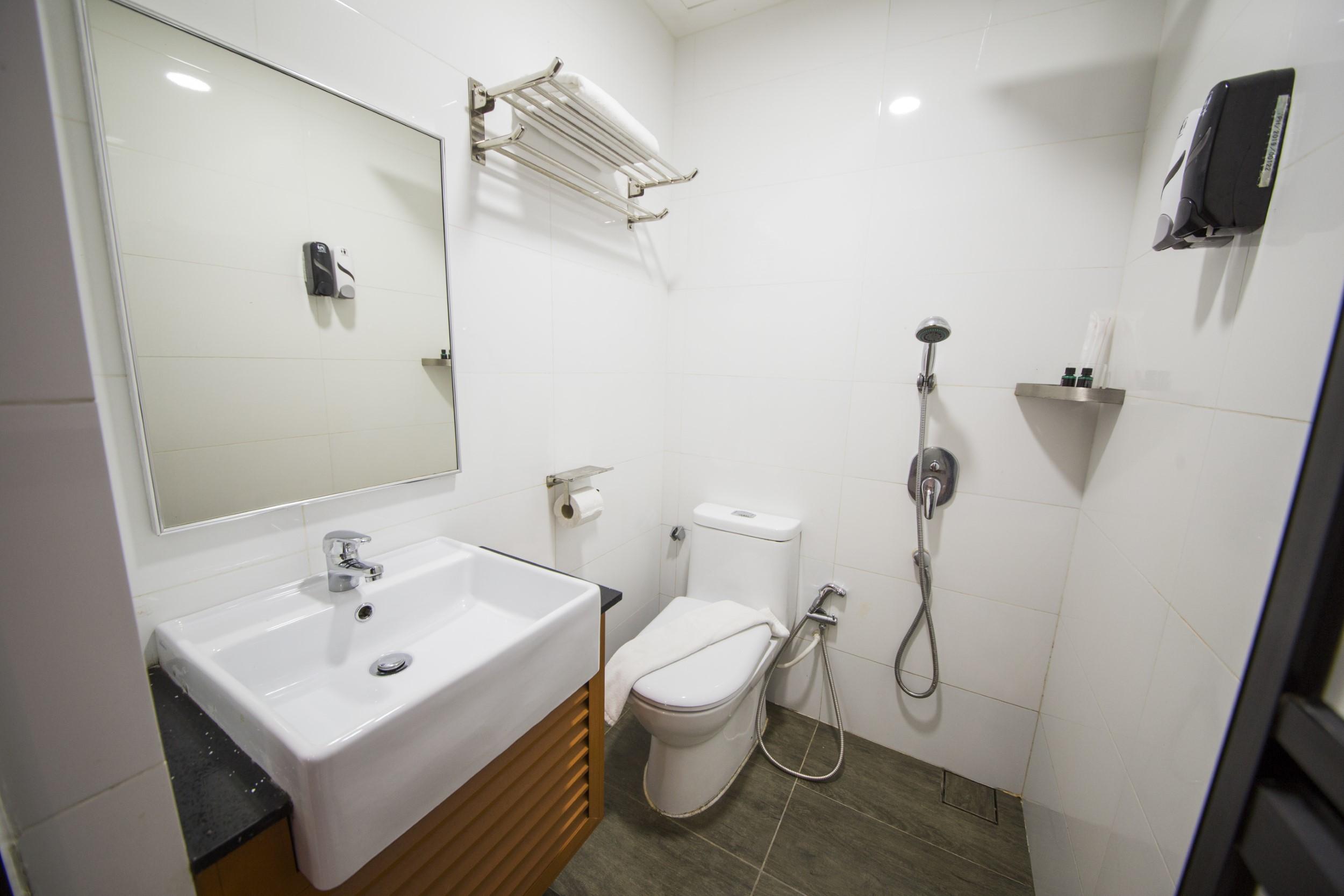 The Point Boutique Hotel Johor Bahru Bagian luar foto