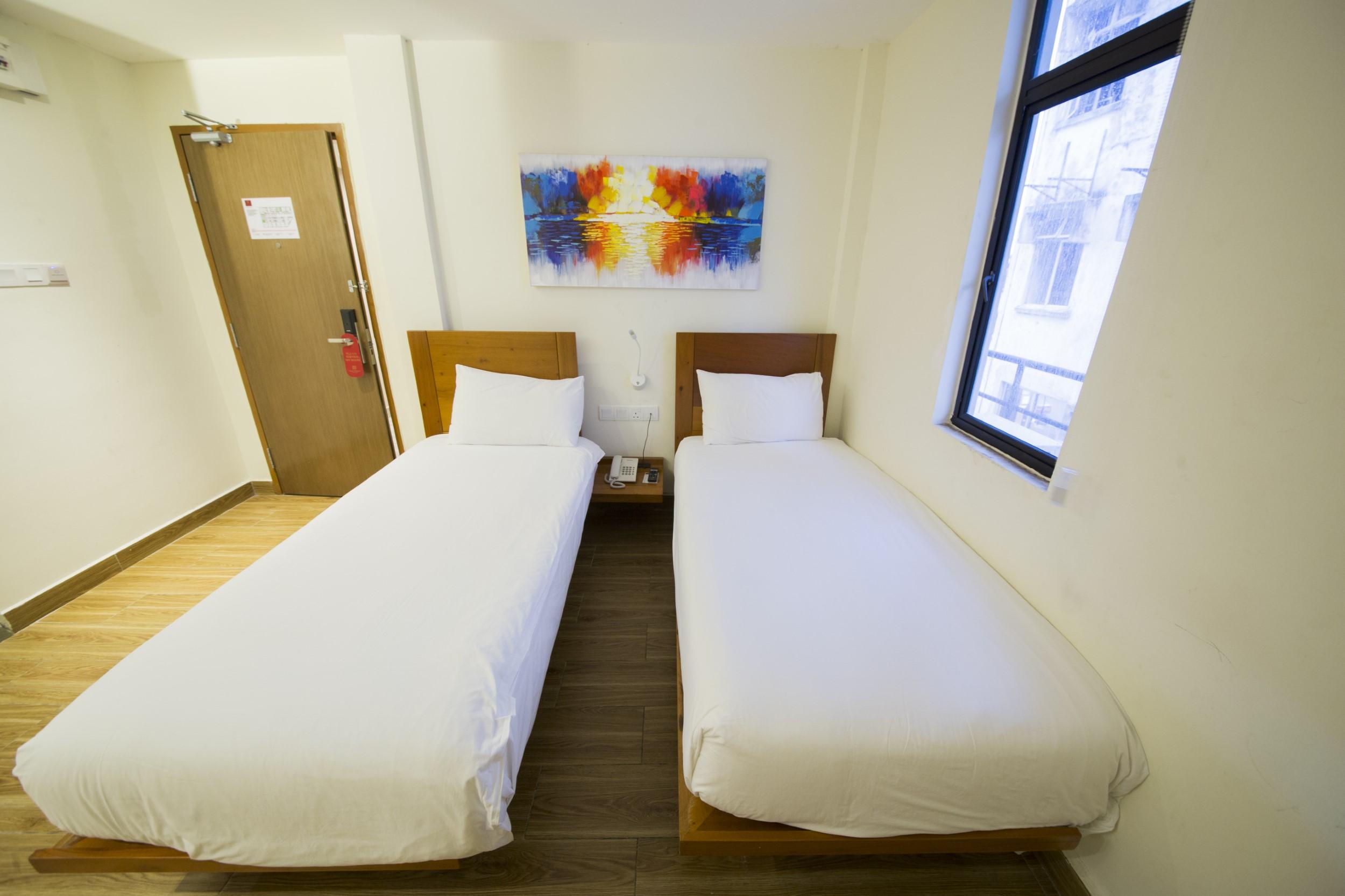 The Point Boutique Hotel Johor Bahru Bagian luar foto