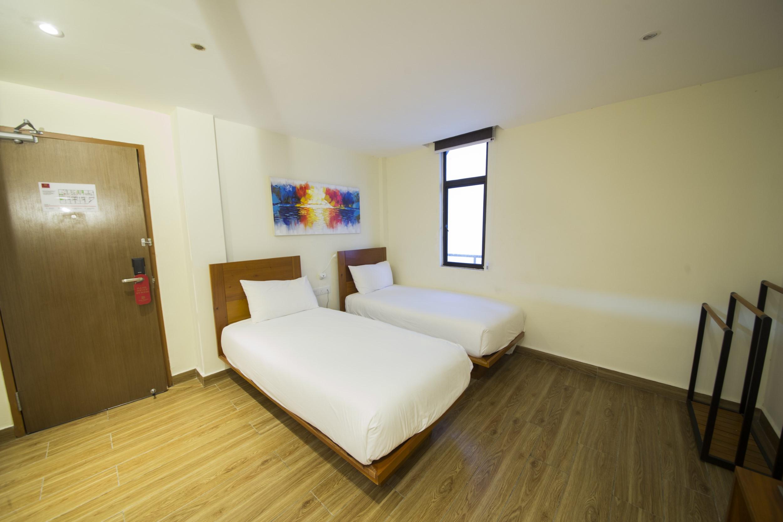 The Point Boutique Hotel Johor Bahru Bagian luar foto