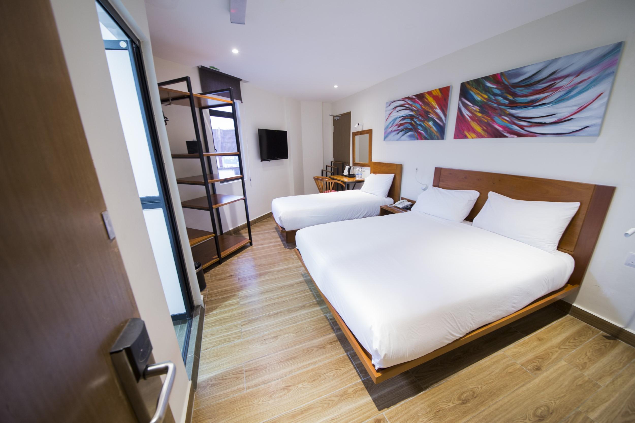 The Point Boutique Hotel Johor Bahru Bagian luar foto