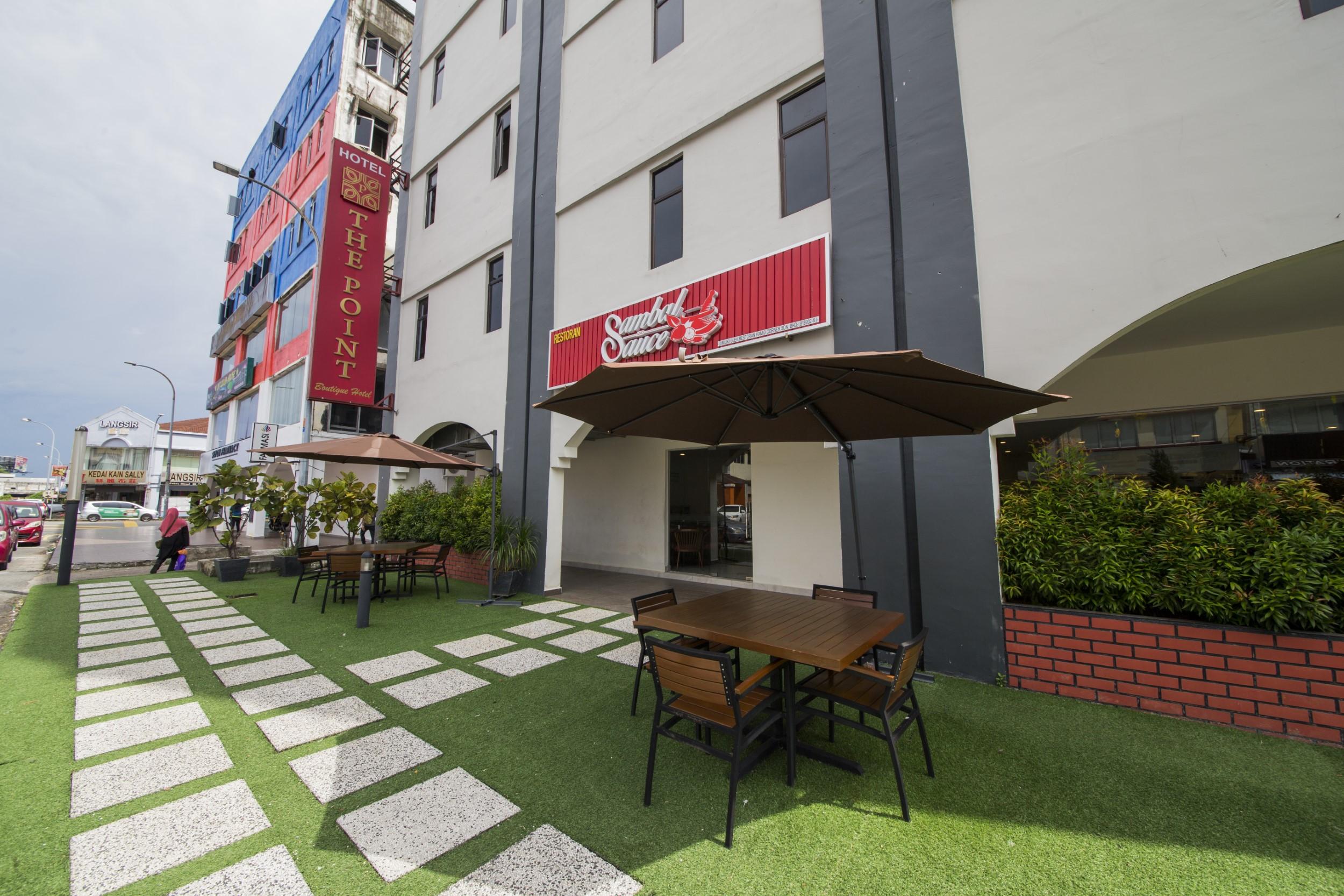 The Point Boutique Hotel Johor Bahru Bagian luar foto
