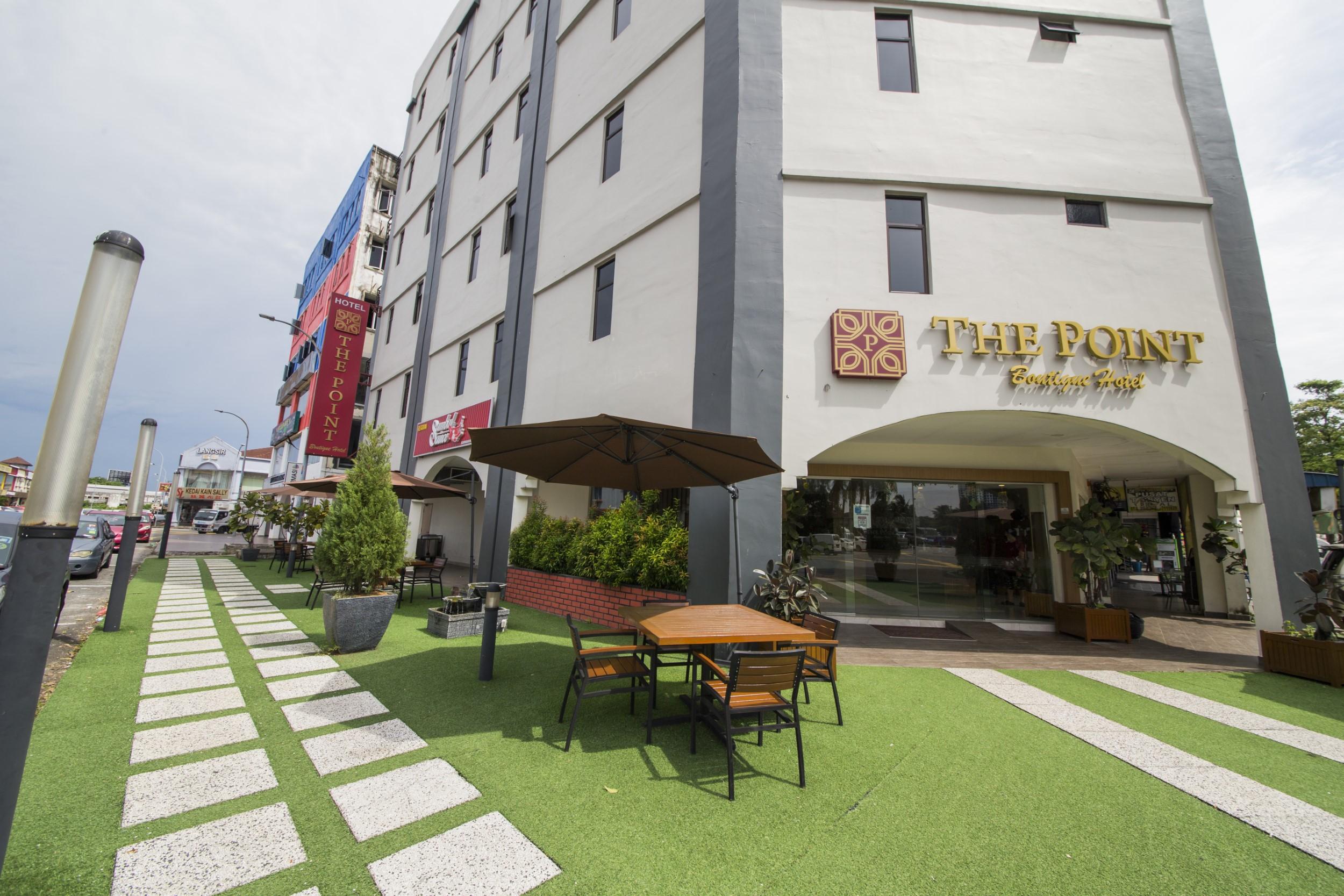 The Point Boutique Hotel Johor Bahru Bagian luar foto